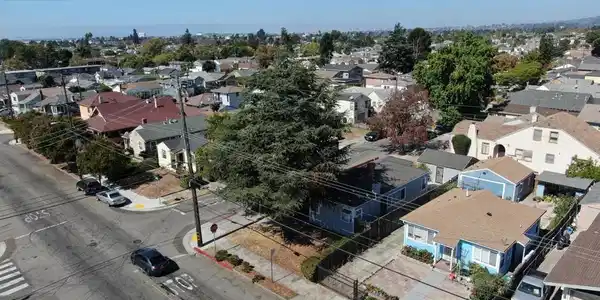 2351 106Th Ave