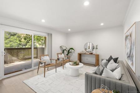 8503 Villa La Jolla Dr