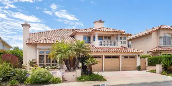 4883 Bradshaw Court