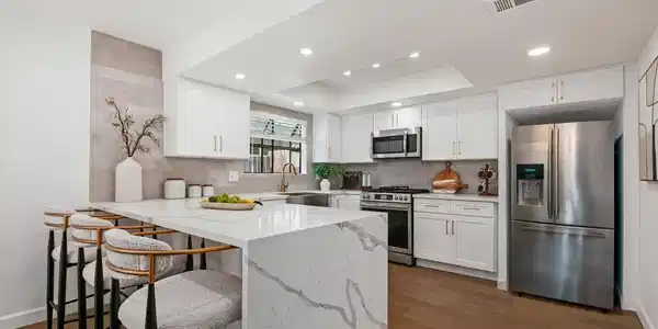 2512 Santa Ana Ave