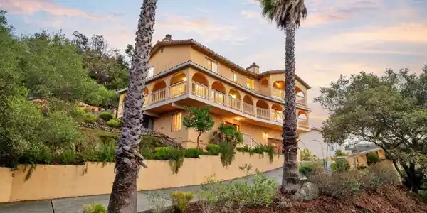 181 Coronado Avenue