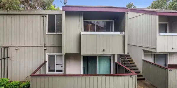 1333 N Camino Alto