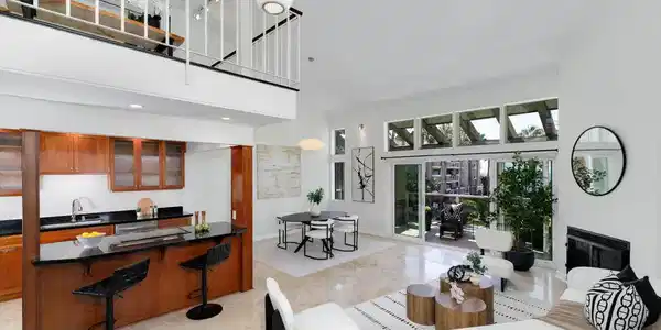 1415 E Ocean Boulevard