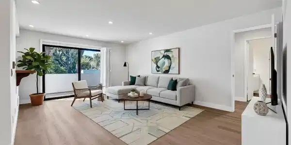 5000 S Centinela Avenue