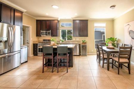 6508 Friendly Place