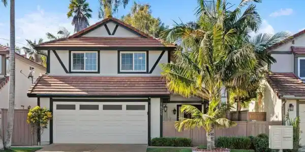 1829 Shadowood Circle