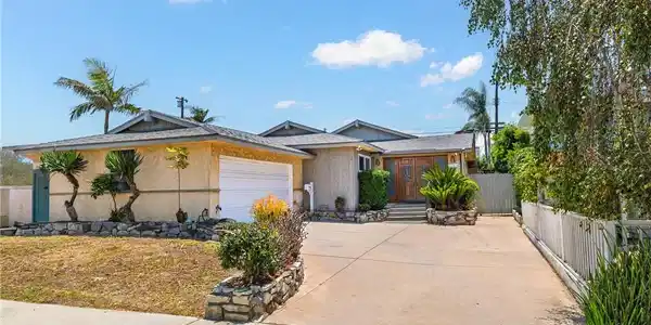 5344 W 137th Street