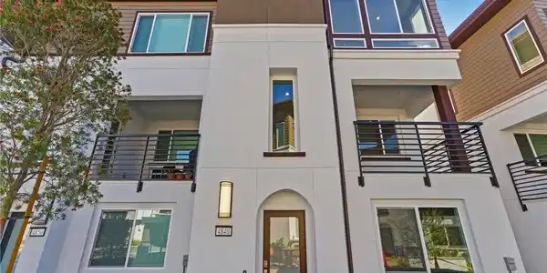 4840 Canyon View