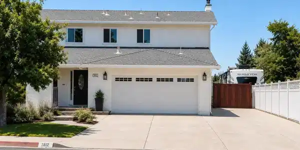 1212 Marcus Ct