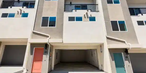 4984 Ocean View Boulevard
