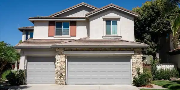 4982 Crestview
