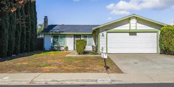 3432 Danielle Pl