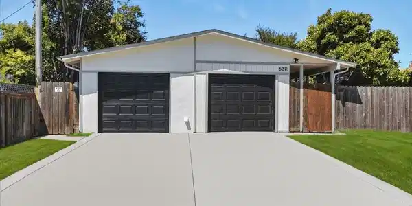 5321 Fleming Ave