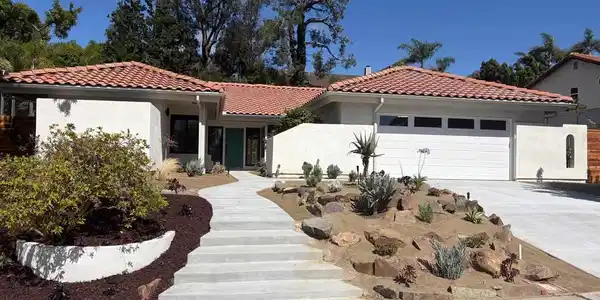 7772 Palenque Street