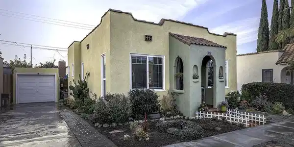 1425 Russell Drive