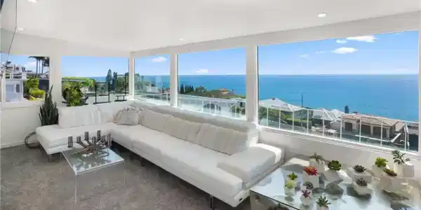 32082 Coast Hwy