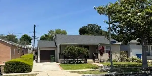 5567 W West 79th Street
