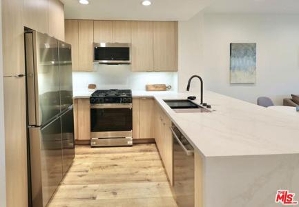 13200 Pacific Promenade