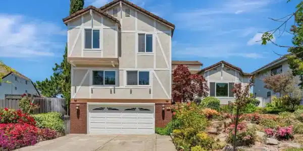 483 Becado Place