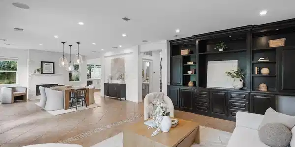 2282 Aventurine Place