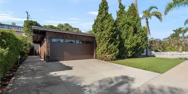 449 S Prospect Ave