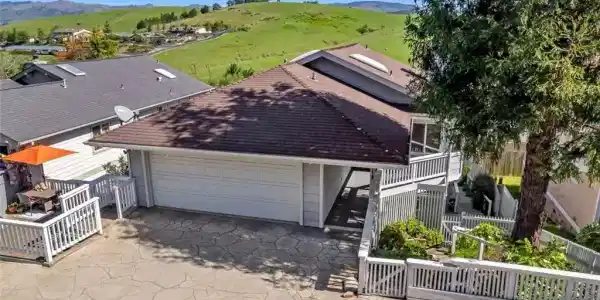 2110 Mccabe Drive