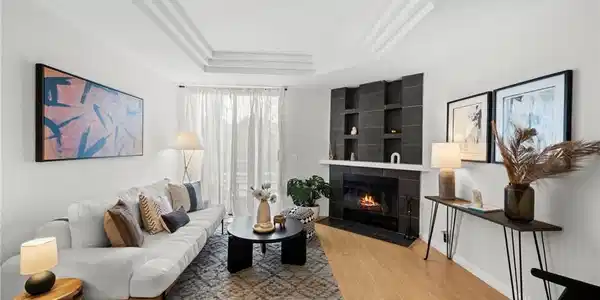 2500 Abbot Kinney Boulevard