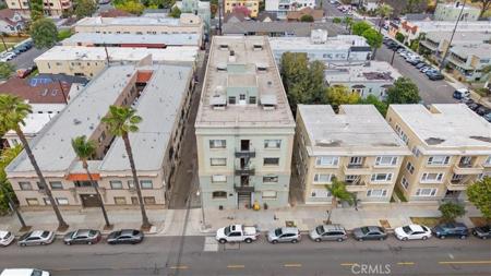 323 W 4th Street