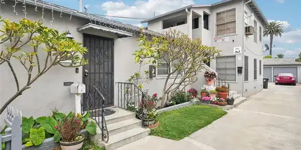 494 Almond Avenue