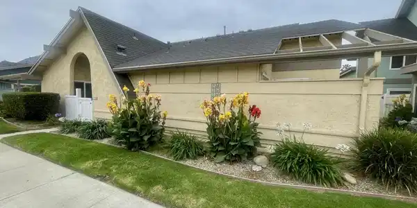 3077 Harbor Boulevard