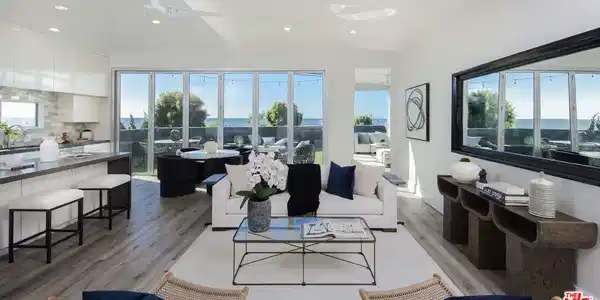 16321 B Pacific Coast