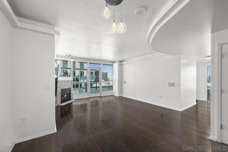 555 Front Street