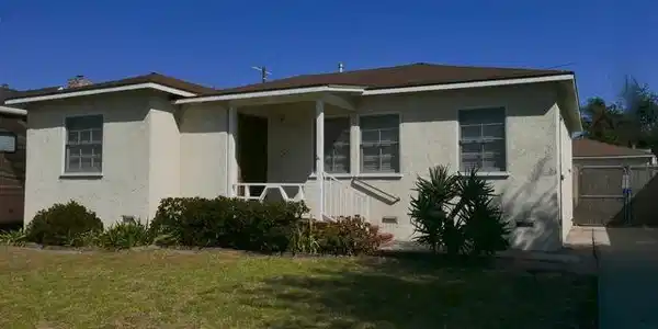 854 Rose Avenue