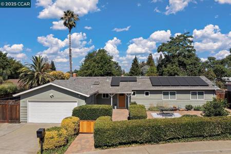 1381 Rosal Lane