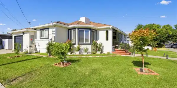 628 Carpino Avenue
