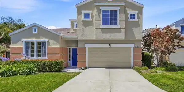 112 Ridgepoint Ct
