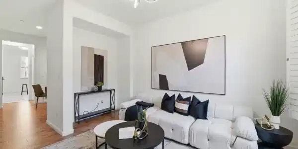 43220 43220 Giovanni Terrace