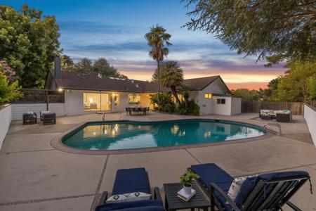 2985 Trousdale Drive