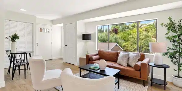 221 Village Place