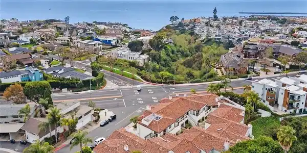 401 Seaward Road