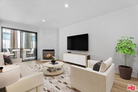 8162 Manitoba Street