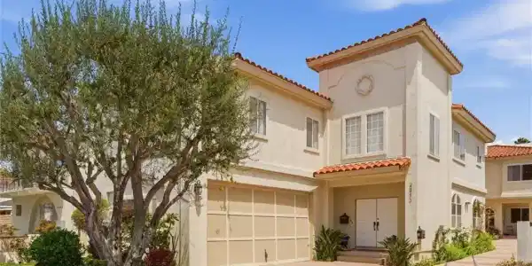 2217 A Clark Lane