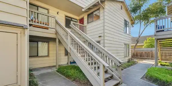 1006 Chelsea