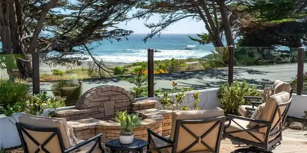 5752 Moonstone Beach