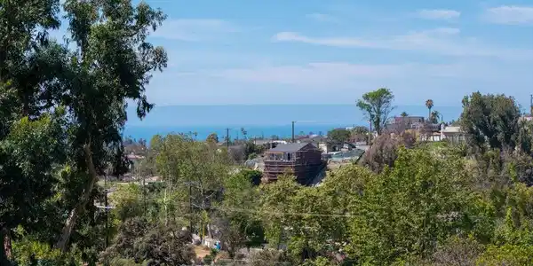1025 Las Pulgas Road