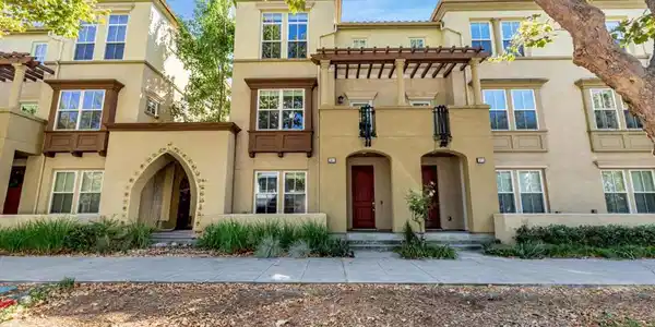 361 W Evelyn Avenue
