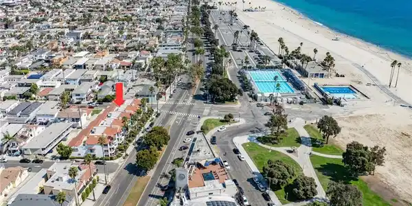 4257 E Ocean Boulevard