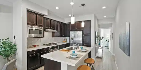 3014 Santa Clara Ave