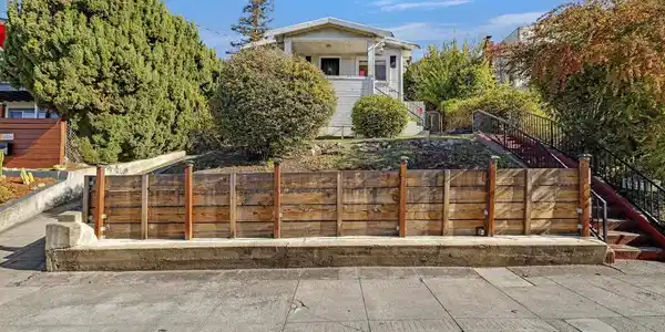 6432 Outlook Ave