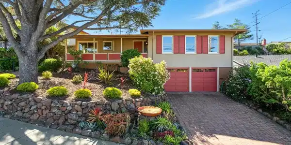 1627 El Verano Way